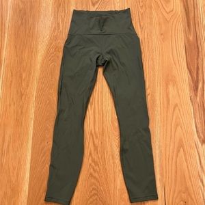 Lululemon 7/8 olive leggings size 4